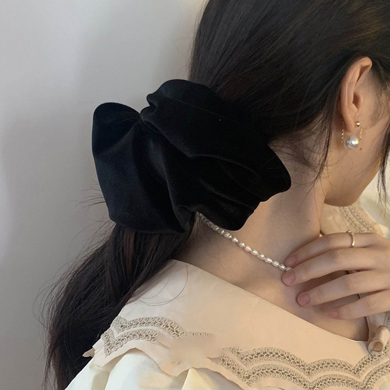 Freshwater Line - Oversize Black Velvet Scrunchies Hair Ties